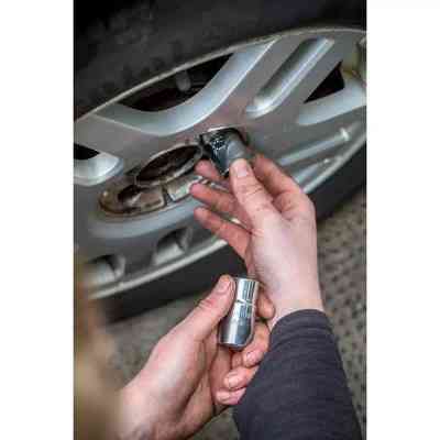 Ключ Stanley телескопічний для заміни коліс, головки 17/19 мм та 21/23 мм. (STHT80890-0) Вінниця