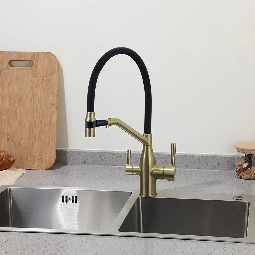 Смеситель для кухни под фильтр Frap F4397-3 с гибким изливом, золото/черный Киев - изображение 4