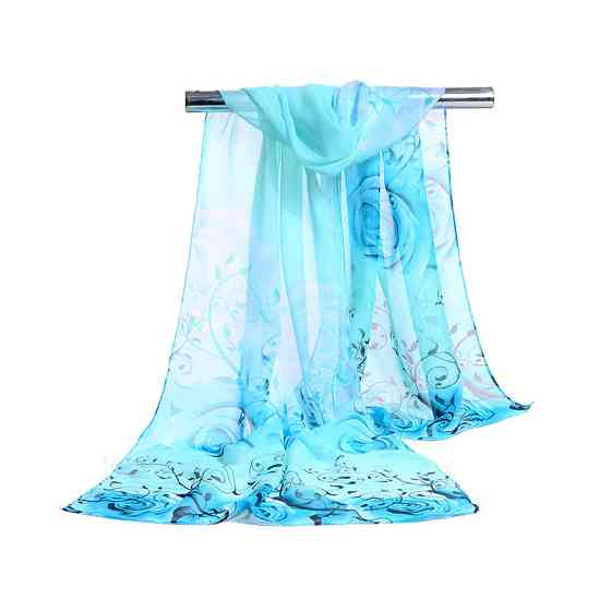 Шарф с розами шифоновый женский 145 на 48 см голубой Киев