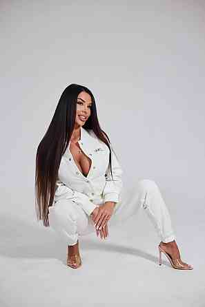 Жіночий костюм з вишивкою на спині Одеса