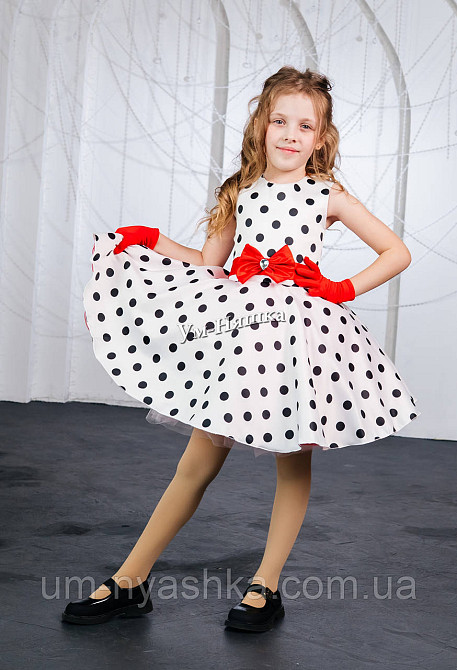 Пышное нарядное платье в ретро стиле 