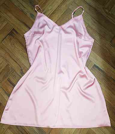 Женская ночная рубашка шелковая на регулируемых бретельках Пудровый XS Харьков