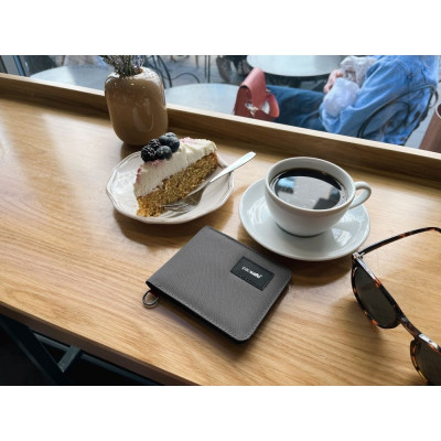 Гаманець Pacsafe RFIDsafe bifold wallet Графітовий (11000144) Вінниця - фото 5