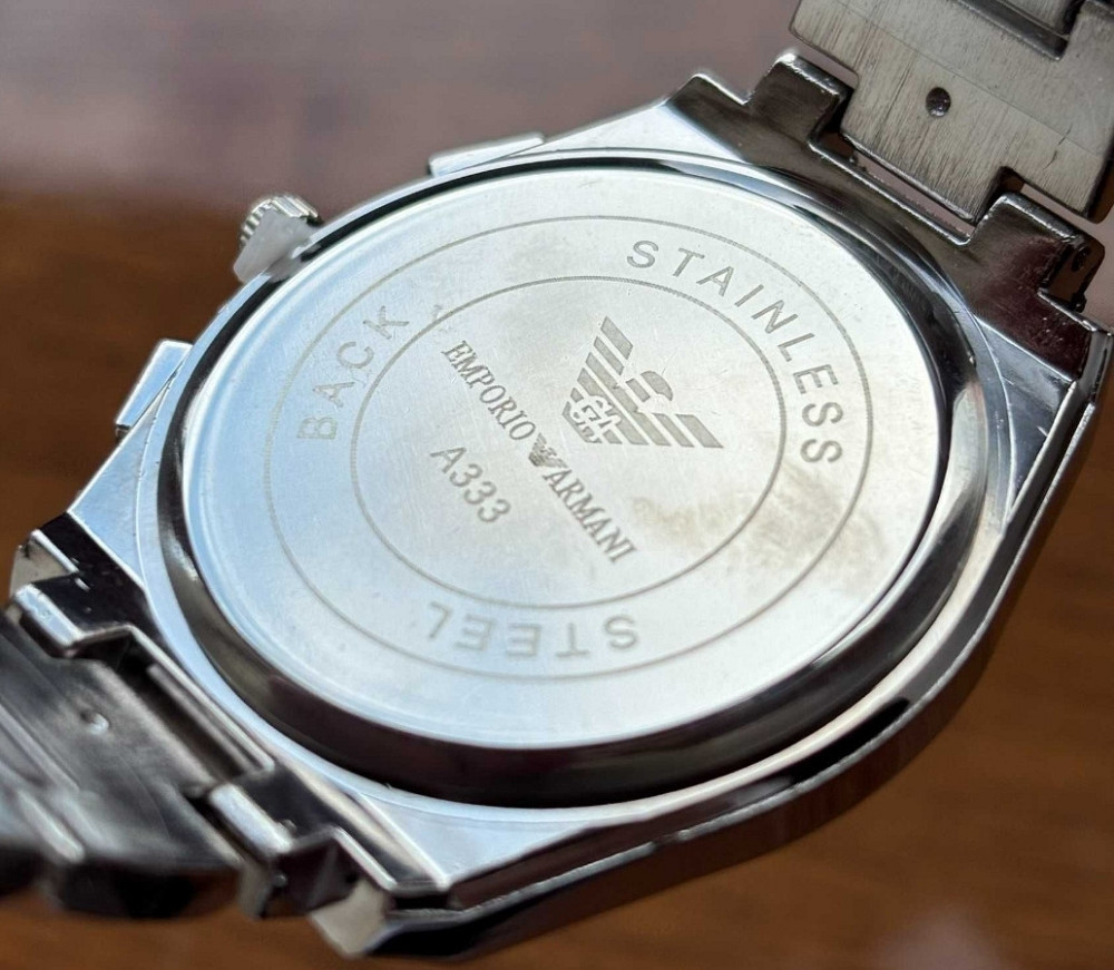 Чоловічий годинник Emporio Armani на браслеті срібного кольору з датою Київ - фото 4