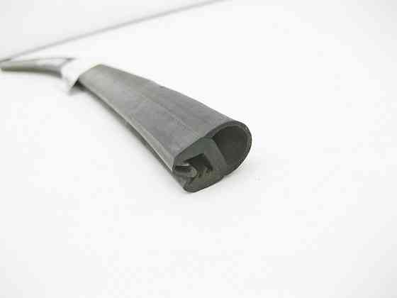 Mercedes-Benz  A1666890198 Ущільнювач на панелі під радіатор нижній ML/GLE W166 GL/GLS X166 Одеса