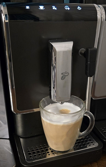 Кофемашина Tchibo Esperto Latte. Київ - фото 4
