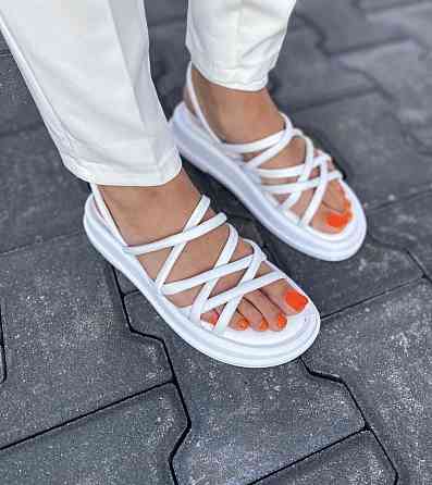 Olli Шкіряні босоніжки жіночі білі низькі OLLI 95-0110 літні р. 36-40 / Сандалі з натуральної ш Коломыя