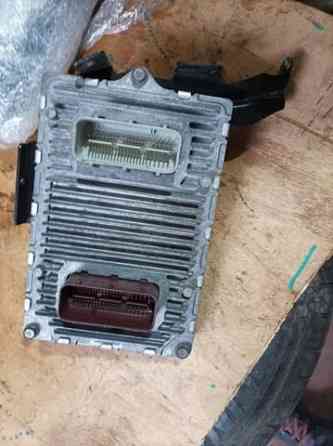 блок ECU jornej 2.4 68200241ad Коломыя