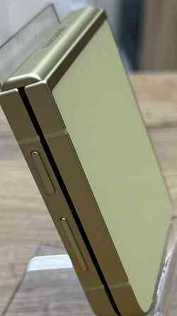 Смартфон Samsung flip 6 12/256Gb. Киев