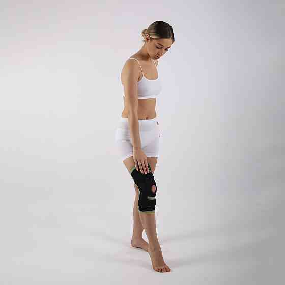 Бандаж на коліно з бічними пружинами та ременями ORTHOPEDICS MEDICAL SMT2103 наколінник неопреновий Розмір XXL Кам'янець-Подільський