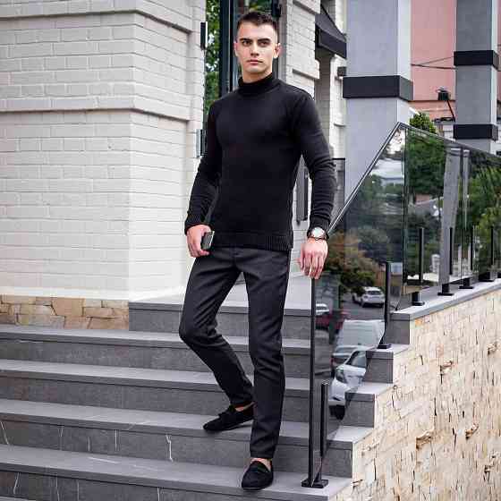 Чоловічий светр чорний Pobedov Axelrod Київ