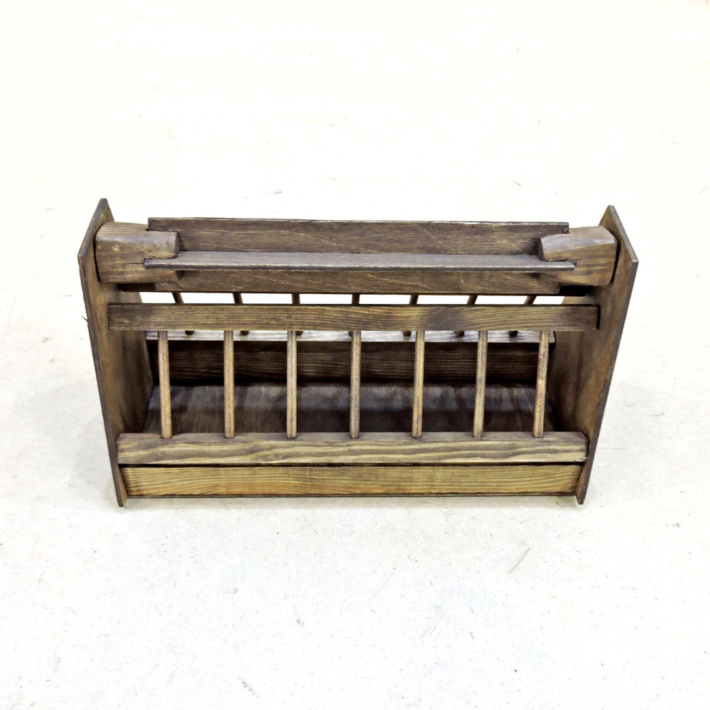 Деревянная кормушка для голубей 