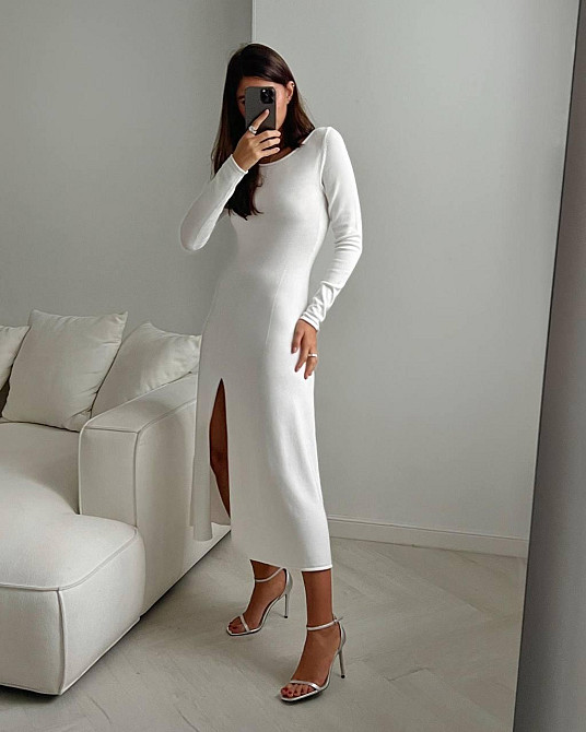 Женское привлекательное теплое миди-платье с разрезом ангора Одесса - изображение 1