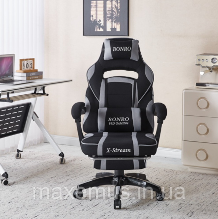 Компьютерное кресло для геймера из ткани с подставкой для ног и регулировкой спинки B-141 черно-серое Мостиска