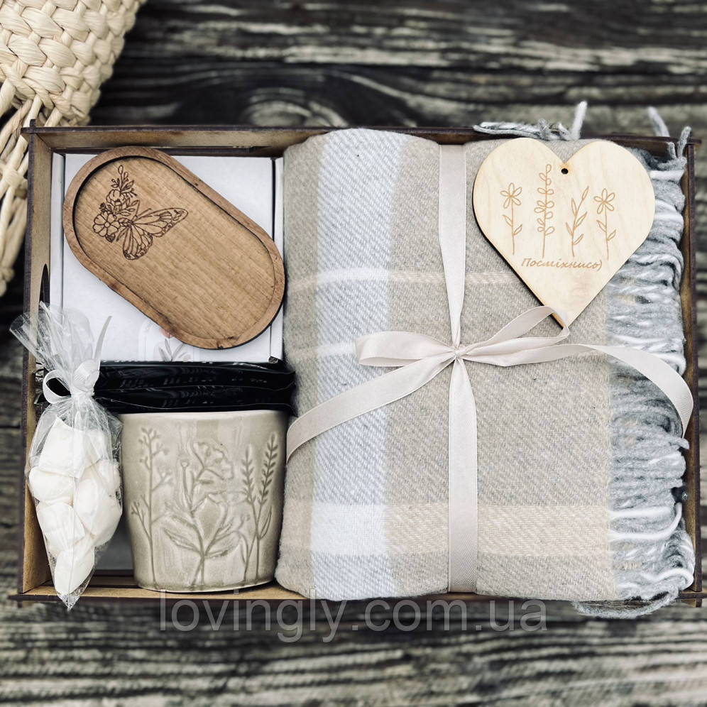 Премиум подарочный набор со свечами ручной работы, шерстяным пледом и натуральным чаем Ирпень - изображение 2