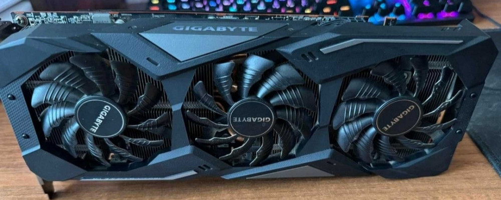 Відеокарта AMD Radeon Gigabyte 5700 Харків - фото 2