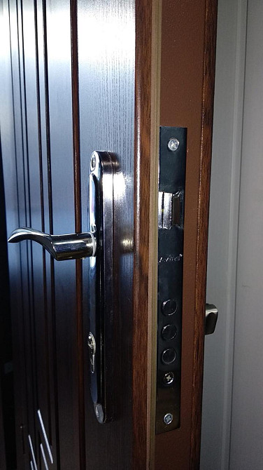 Двері квартирні Redfort, модель Арка, комплектація Економ Київ - фото 2