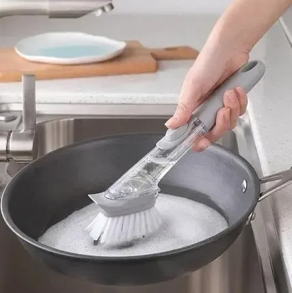 Многофункциональная щетка для мытья посуды DTMA с дозатором и насадками Коломия