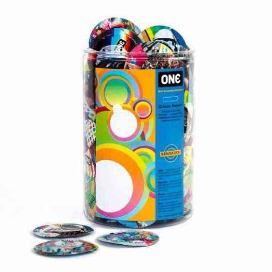 Набір презервативів ONE Classic Select Artist Collection, 100 шт, зі змазкою, паковання-тубус Sex Aura Київ