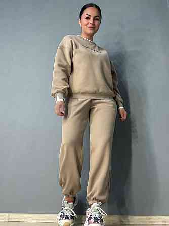 Костюм женский A-N 27063 свитшот и джогеры оверсайз с вышивкой бежевый, бежевый, M Киев