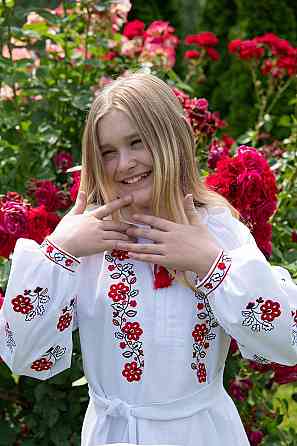 Плаття-вишиванка для дівчаток, біле з вишивкою лляне, довгий рукав топ Київ