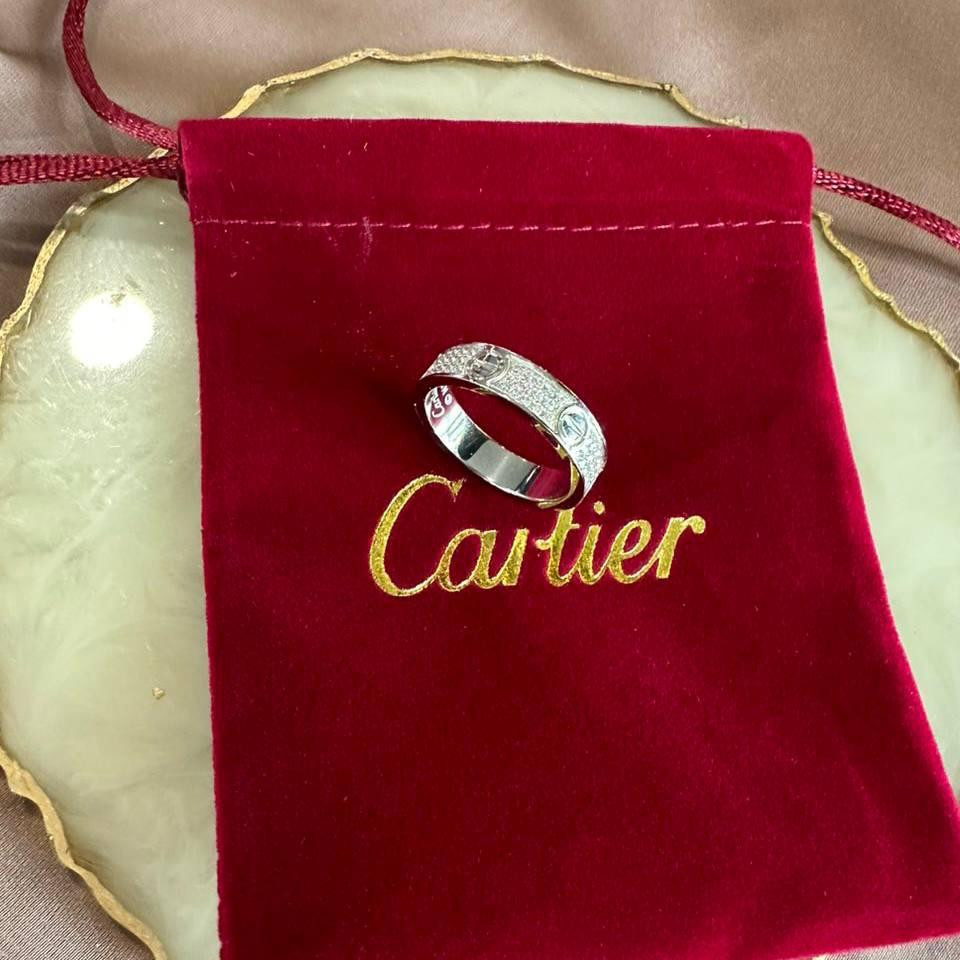 Cartier кільце LOVE з дрібним цирконієм / Картьє кільце з дрібним камінням у білому золоті Одеса - фото 1