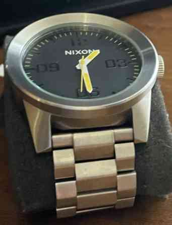 Время Американские Nixon Киев