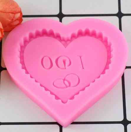 Молд силиконовый Сердце 65 на 60 мм розовый Киев