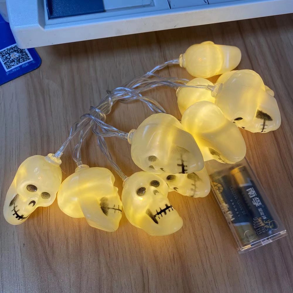 Гірлянда на Хелловін Черепа 150 см 10 led 4 на 2 см білий Київ - фото 4