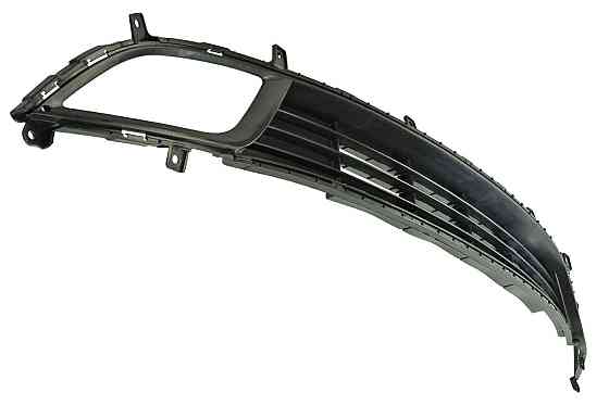 Решітка Кіа Cerato 3 (2016-2018) рестайлінг центральна бампера Мукачево