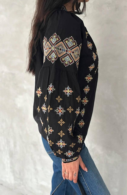 Женская современная вышиванка с объемным рукавом домотканый лен Черный, 44 Одесса - изображение 5