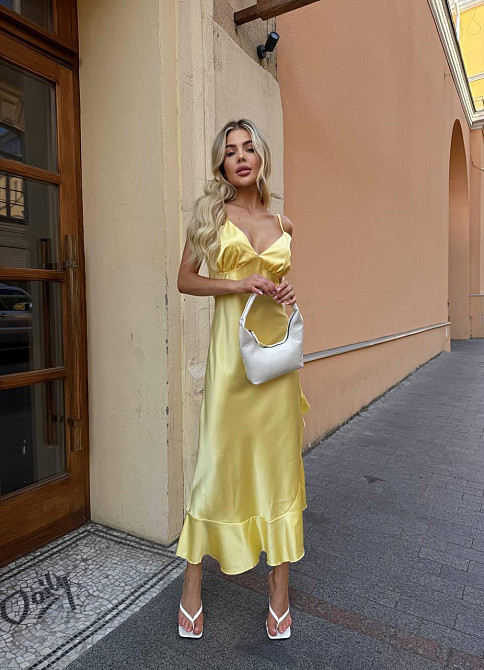 Жіноче романтичне плаття на бретелях із шовку Лимонний, 42/44 Одеса - фото 3