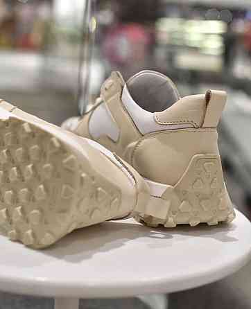 EMELI Кросівки жіночі EMELI 055/51 білі/бежеві (весна-осінь, шкіра натуральна) (5021) Коломыя