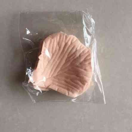 Лепестки роз искусственные 100 штук 45 на 45 мм шампань Киев