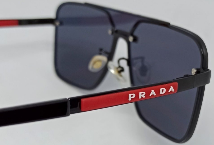 Брендовые очки маска черные однотонные с красными вставками. Киев - изображение 2