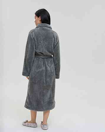 Теплий однотонний жіночий халат Nicoletta Queen — Велюрсофт 94118 M Київ