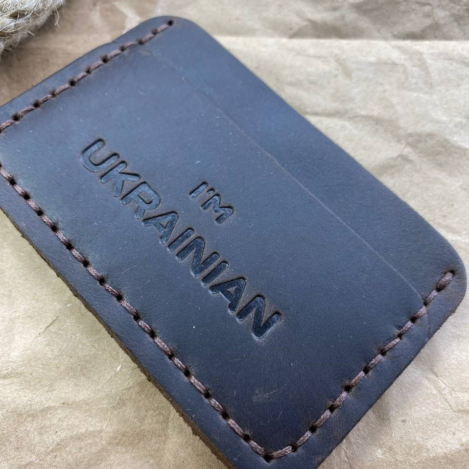 Картхолдер Коричневий із тисненням UA шкіряний, стильний органайзер чохол зі шкіри для 4 банківських картокMasterSem Київ - фото 2