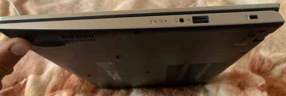 Ноутбук Acer стан 10/10 Киев