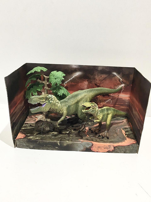 Набір Динозаврів 2шт у коробці (Q 9899-204) Чернігів - фото 1