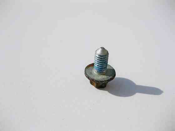 Mercedes-Benz  A2204230071 Болт M6x12 Одесса