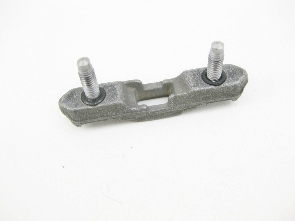 Mercedes-Benz  A2466500055 Кронштейн кріплення релінгів на даху GLE Coupe C292 G-class W463 CLA Shooting Brake X117 CLA C117 CLA C118 CLA Одесса - изображение 3