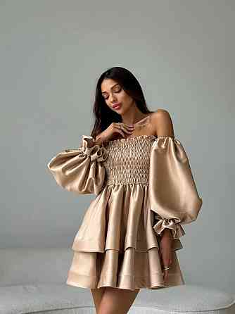 Женское привлекательное стильное праздничное платье королевский атлас Бежевий Одесса