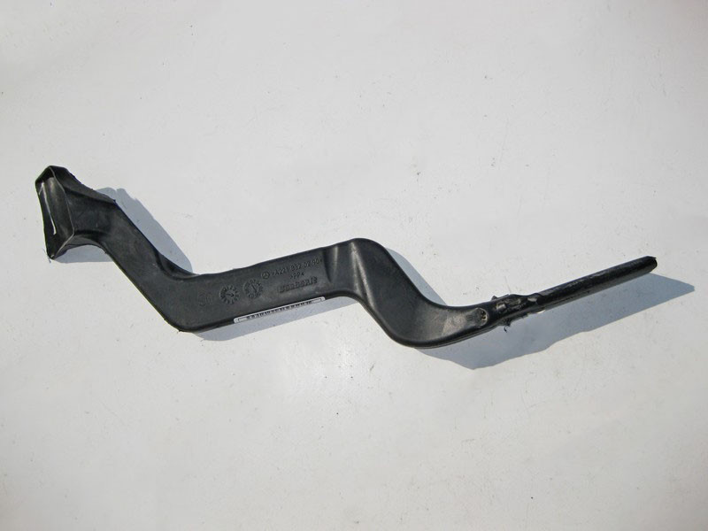 Mercedes-Benz  A2218320290 Стічна трубка зливу води під капотом праворуч S-Class W221 CL C216 Одеса - фото 2