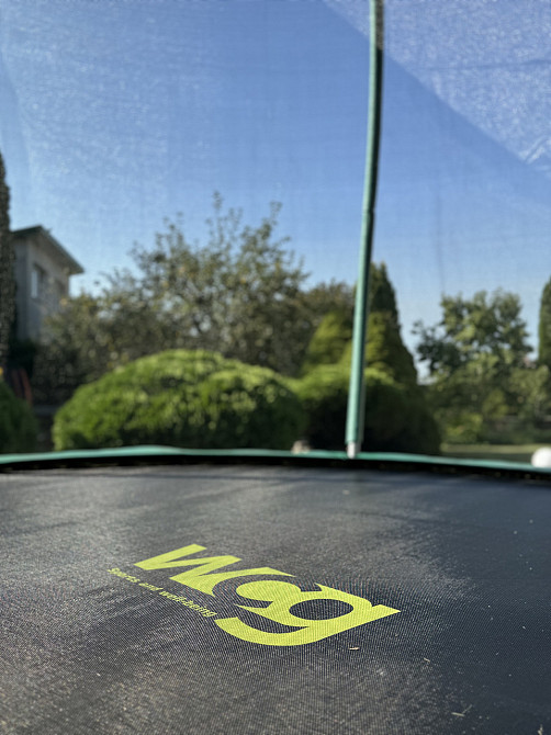 Батут WCG 305 см із внутрішньою захисною сіткою та LED підсвіткою 10FT (W-1003) Київ - фото 8