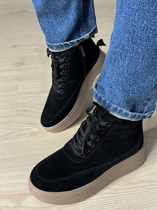 Ботинки женские Hengji 280-3 зимние на меху на бежевой подошве замшевые черные, 38, 24 см Киев - изображение 11