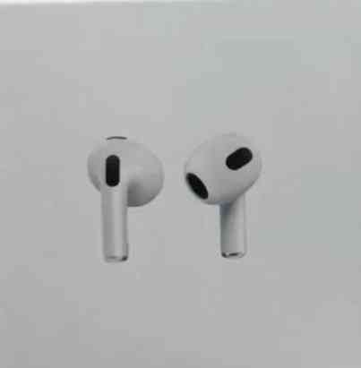 Безпровідні навушники. Київ