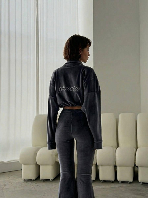 Женский стильный повседневный велюровый костюм Графит, 46/48 Одесса - изображение 2