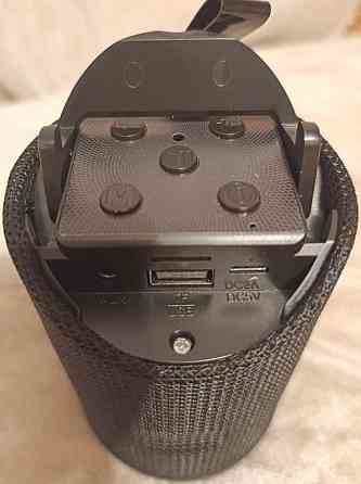 Колонка портативна Bluetooth Київ