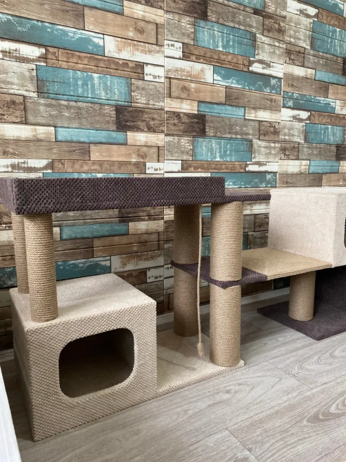 Мега большая когтеточка дряпка с тремя домиками и двумя лежанками 180×35×66 см для котов Киев - изображение 4