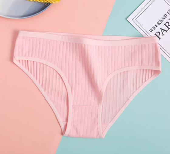 Женские трусики из хлопка 3 штуки 44 черный белый розовый Киев